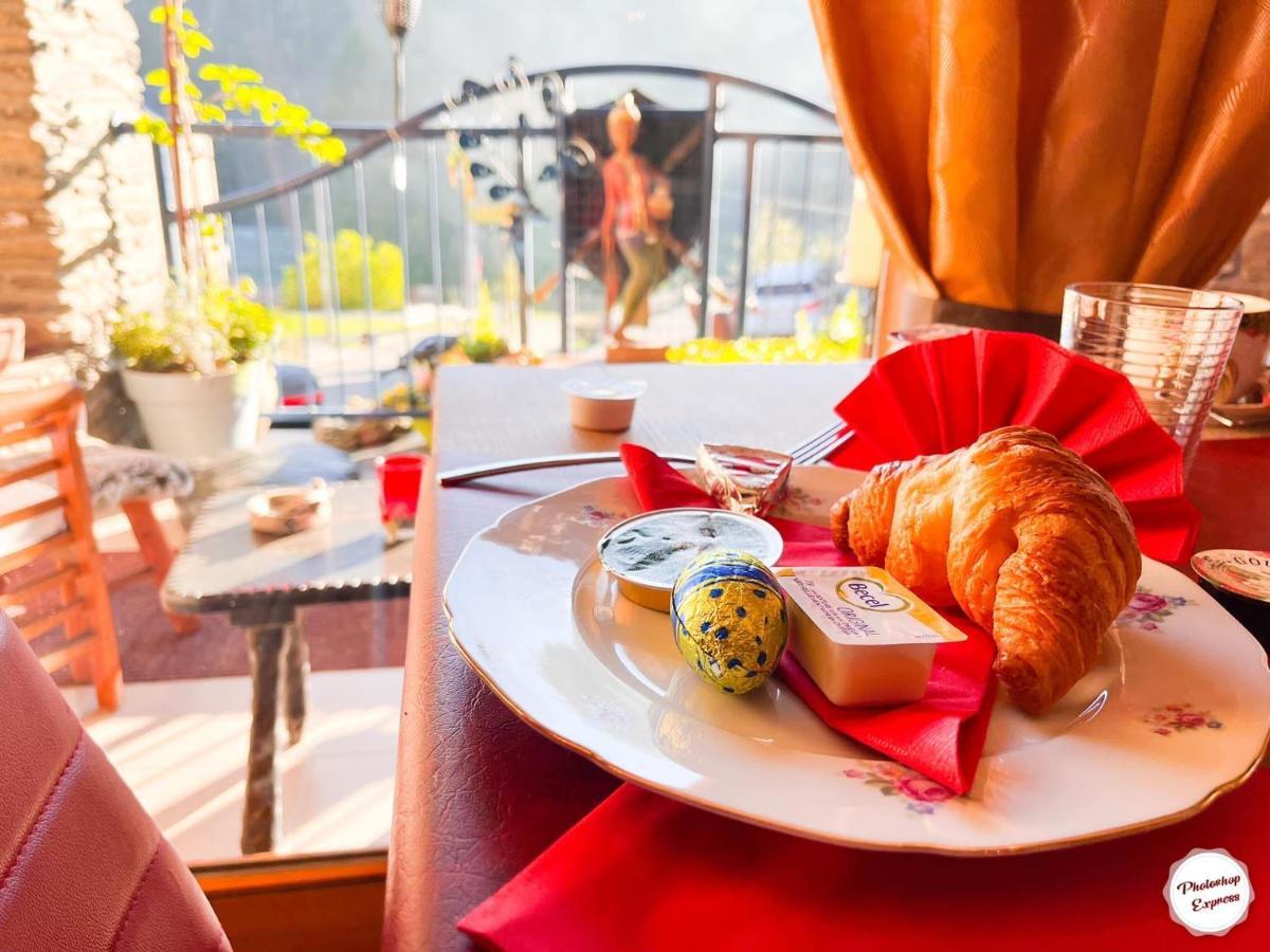 B&B Bourgeoisie*** Frahan المظهر الخارجي الصورة